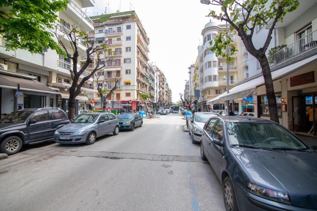 Downtown Luxury Boutique Suites : The Yellow Suite Thessaloniki Buitenkant foto